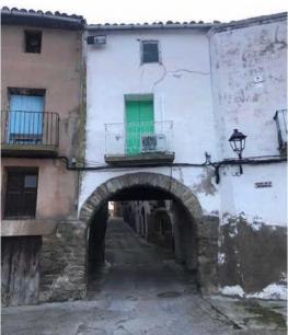 RESIDENCIA URBANA SITUADO EN CUBELLS LLEIDA