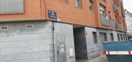 1   -  LOTE 2 PARKINGS Y TRASTEROS C/ LAS PALMAS 22 TERRASSA