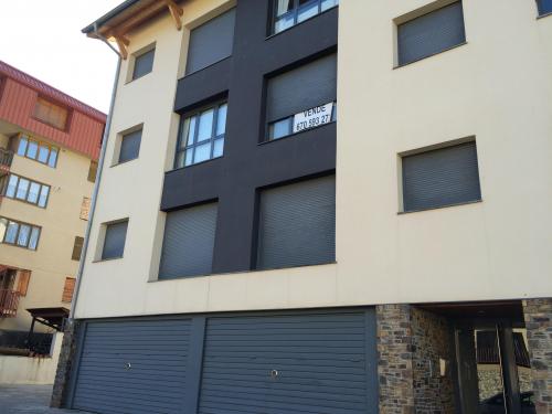 VIVIENDA CON PARKING SITUADA EN LA MOLINA